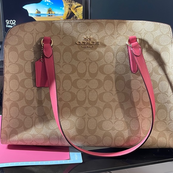 Tatum Carryall 40 In Signature Canvas - Picture 1 of 11